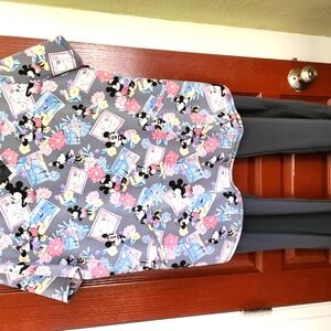 Disney Floral Print Scrub Top W/ Gray Scrub Pants, Size 2XL #30